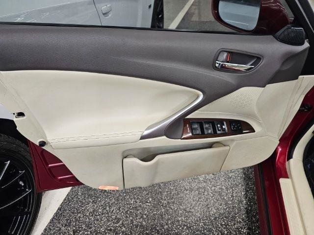 Used 2012 Lexus IS 250 AWD w/ Premium Pkg Value Edition image 27