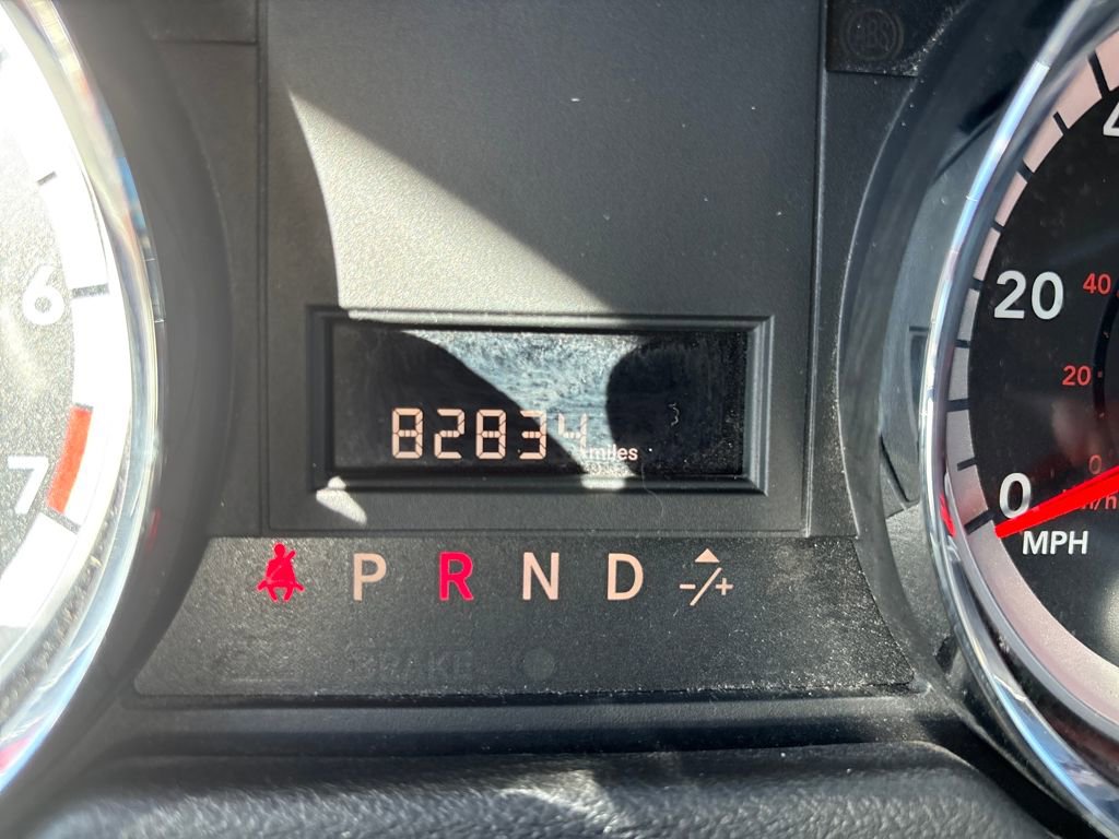 Used 2018 Dodge Grand Caravan SE w/ UConnect Hands-Free Group image 17