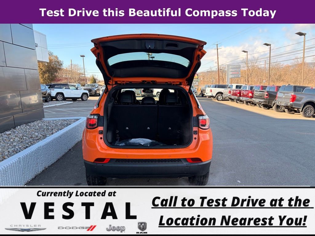 New 2026 Jeep Compass Limited image 9