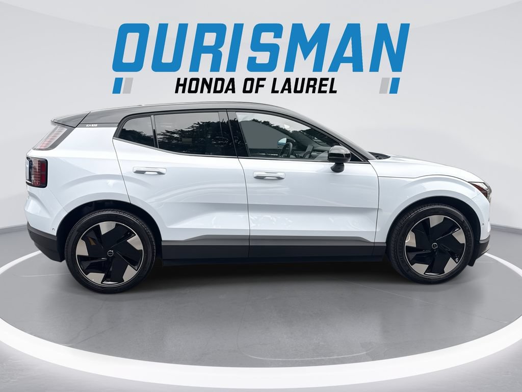 Used 2025 Volvo EX30 Ultra AWD/4WD image 9