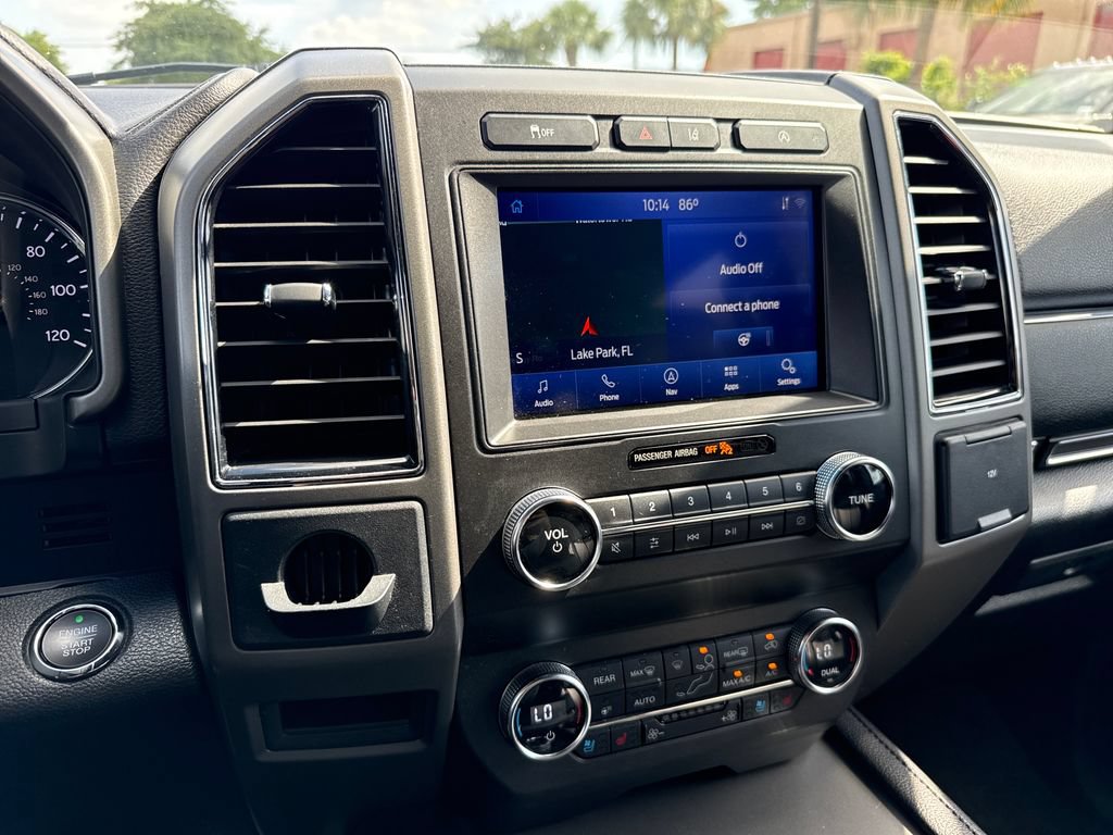 Used 2020 Ford Expedition Max XLT w/ Equipment Group 202A RWD image 21