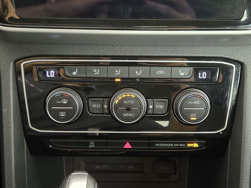 Used 2023 Volkswagen Atlas SE FWD image 19
