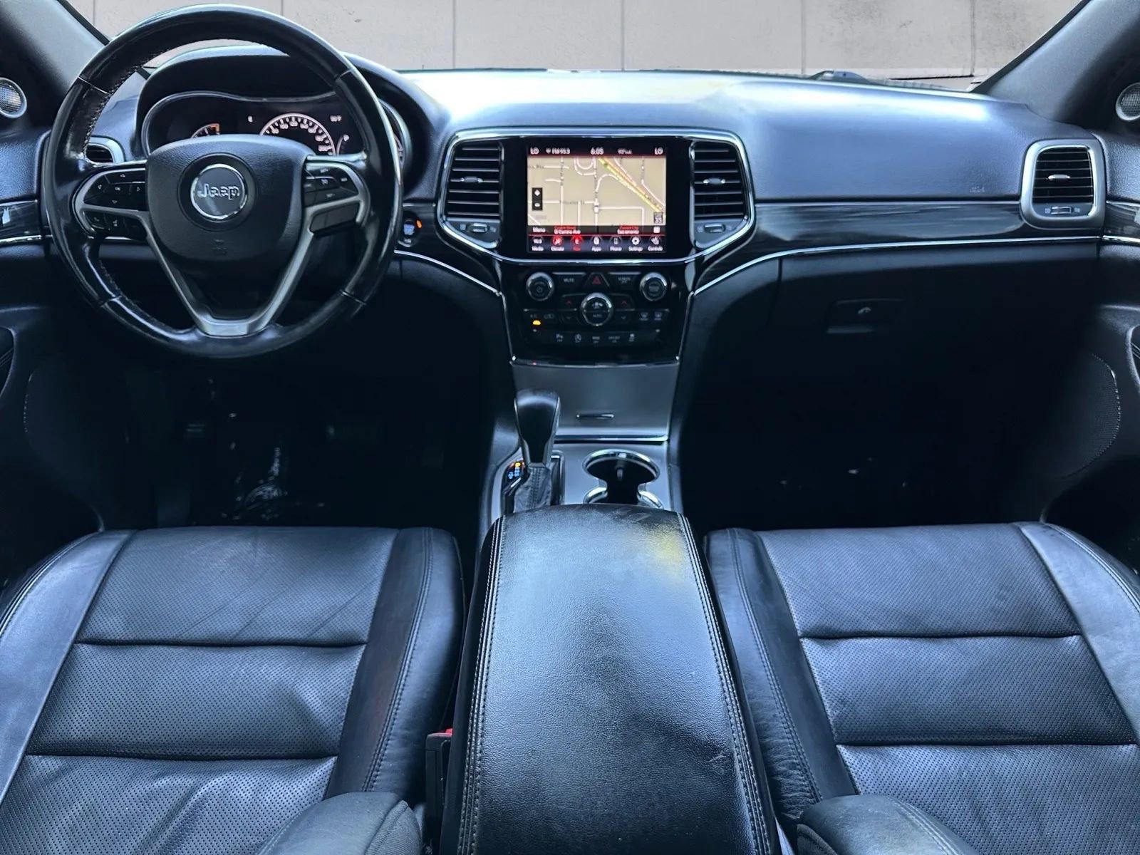 Used 2020 Jeep Grand Cherokee Limited w/ Luxury Group II image 13