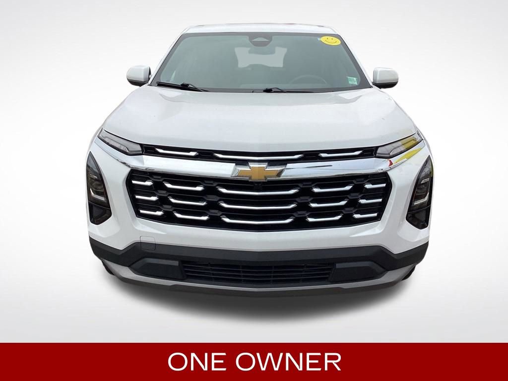 Used 2025 Chevrolet Equinox LT FWD image 3