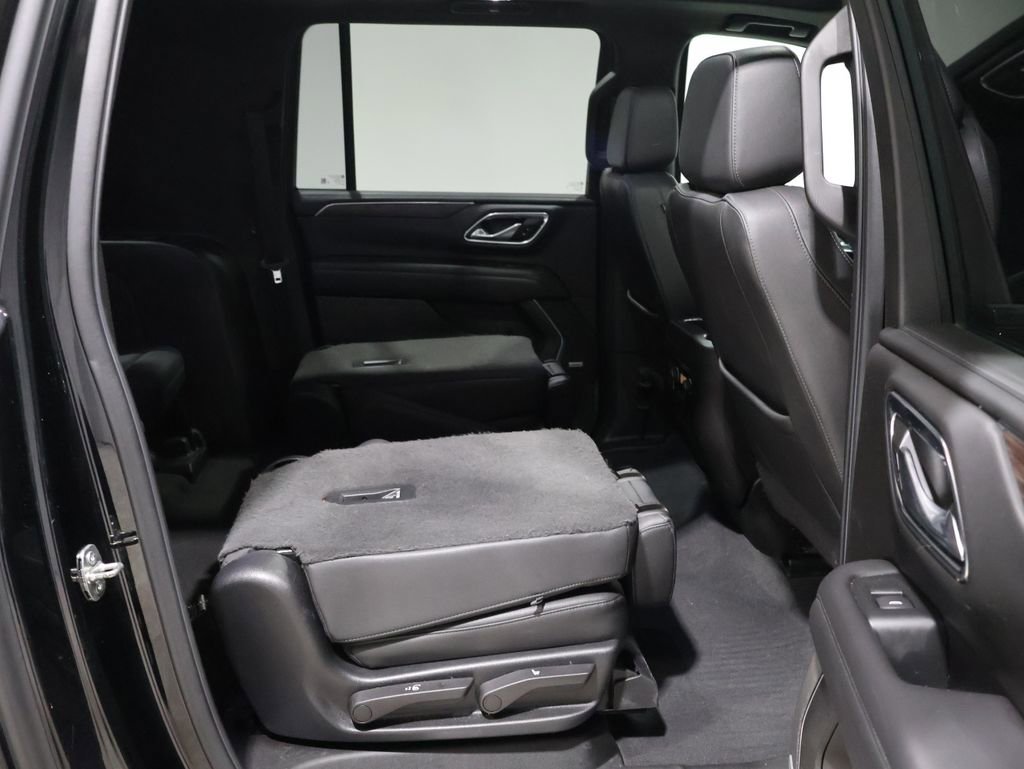 Used 2022 Chevrolet Suburban Z71 w/ Z71 Off-Road Package image 21