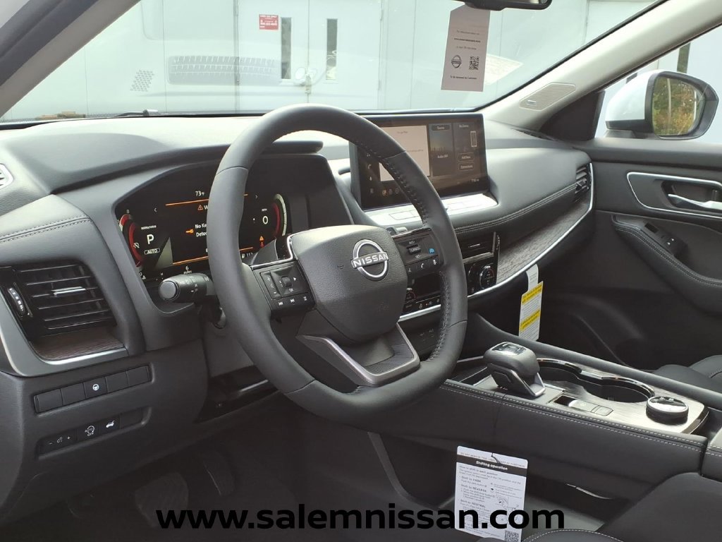 New 2026 Nissan Rogue Platinum AWD/4WD image 8