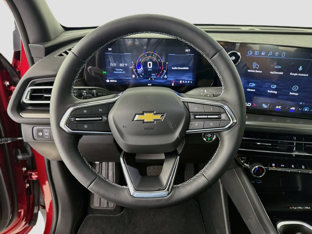 New 2027 Chevrolet Traverse LT w/ Sun and Wheel Package FWD image 13