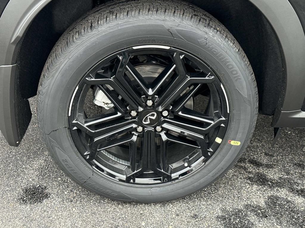 New 2026 INFINITI QX60 Sport image 30