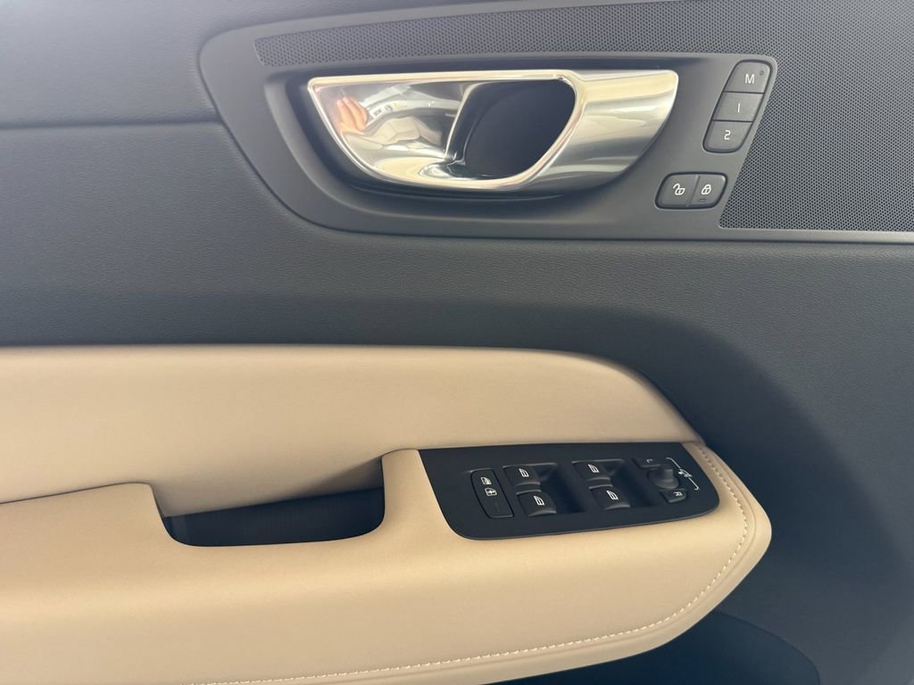 New 2026 Volvo XC60 T8 Plus w/ Protection Package Premier image 10