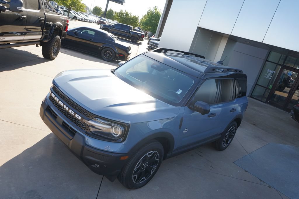 New 2026 Ford Bronco Sport Outer Banks w/ Outer Banks Tech Package+ AWD/4WD image 14
