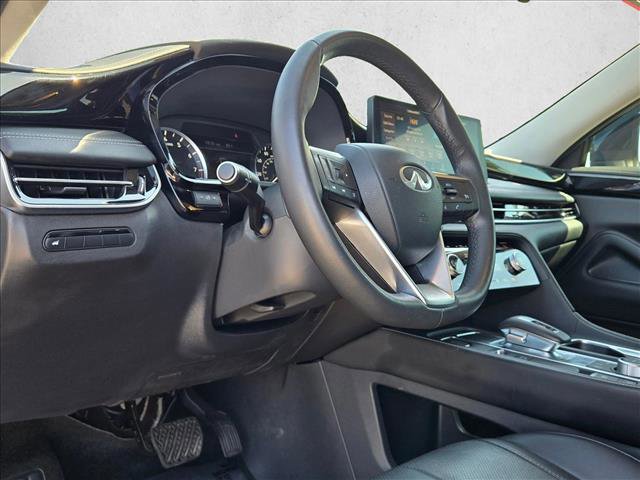 Used 2023 INFINITI QX60 Pure AWD/4WD image 10