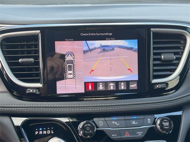 New 2026 Chrysler Pacifica Select image 23