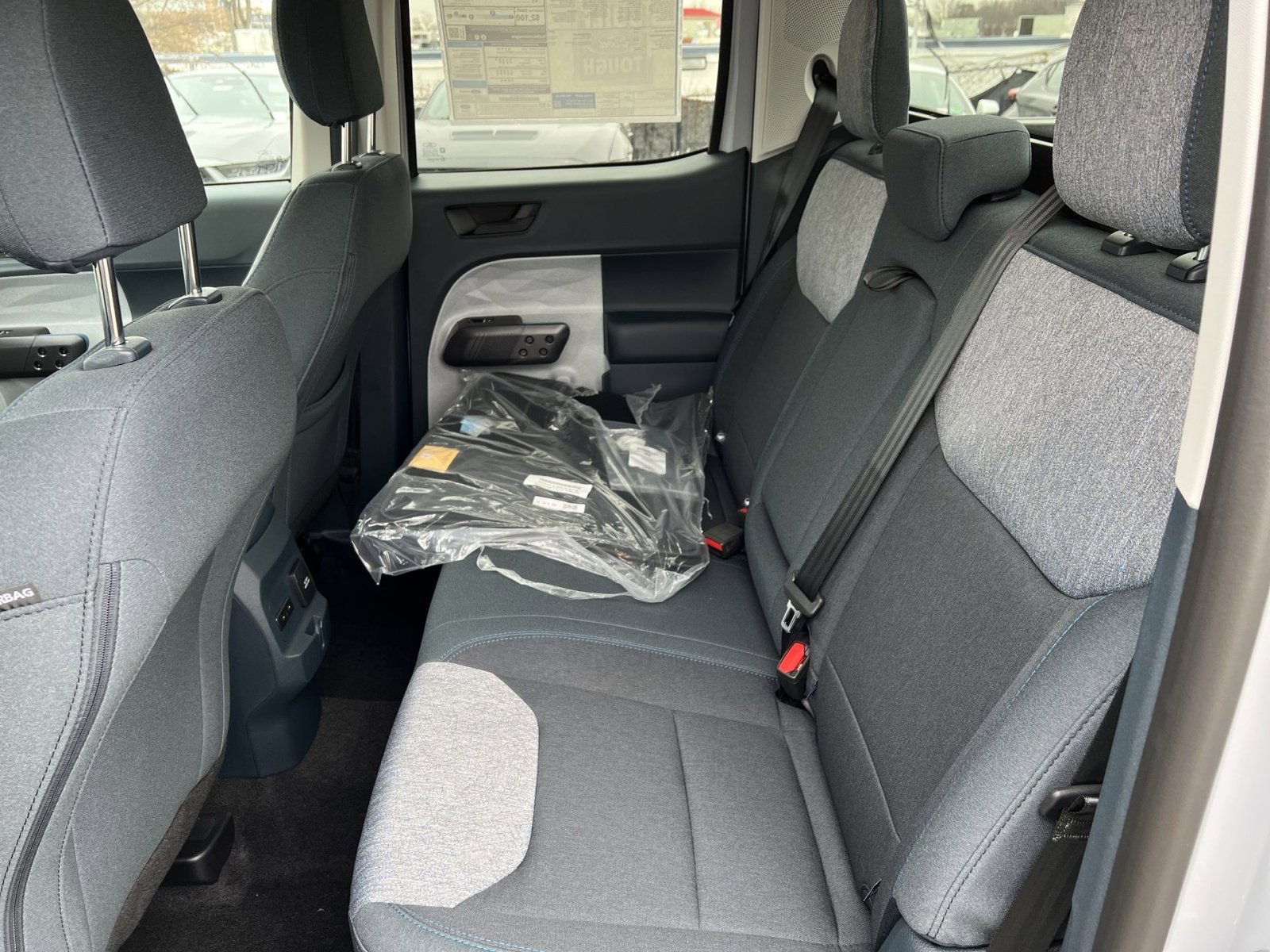 New 2025 Ford Maverick XLT w/ XLT Luxury Package image 23