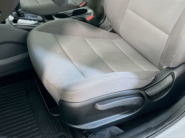 Used 2018 Kia Forte LX w/ LX Rear Camera Package FWD image 9