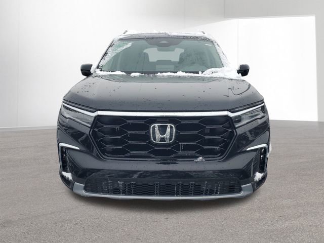 New 2025 Honda Pilot Touring image 16