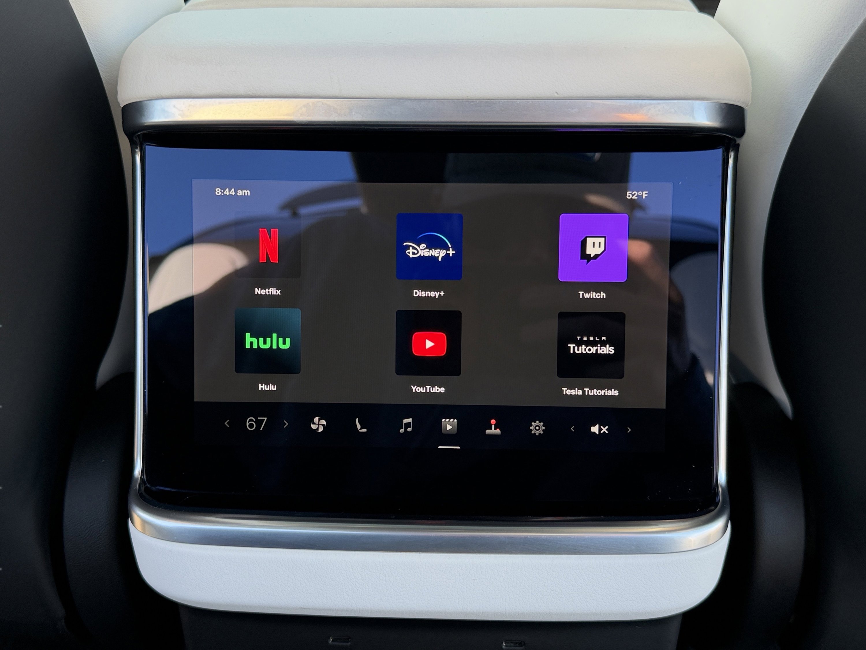 Used 2022 Tesla Model X image 39