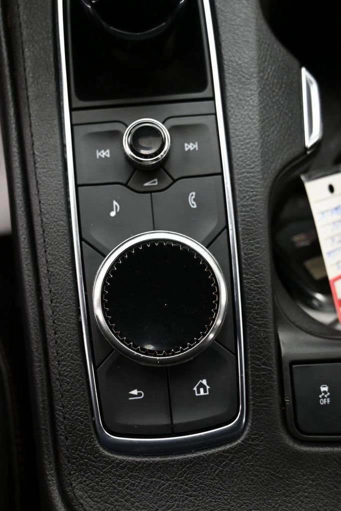 Used 2023 Cadillac XT4 Sport image 29
