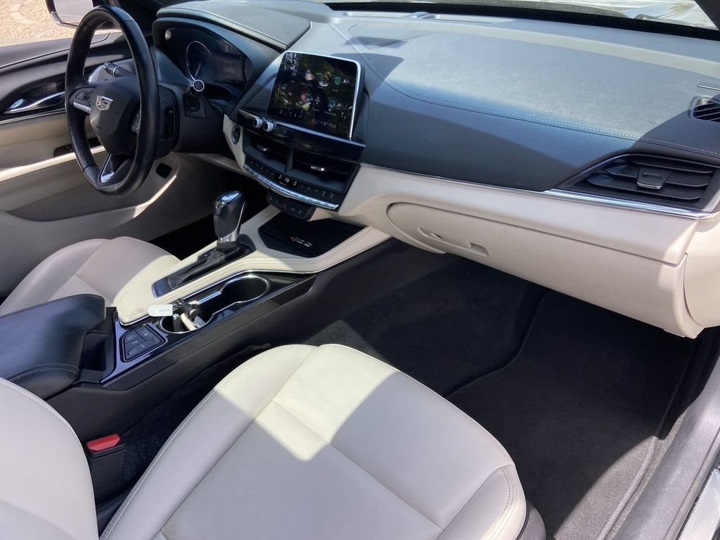 Used 2023 Cadillac CT4 Luxury w/ Sun And Sound Package RWD image 25