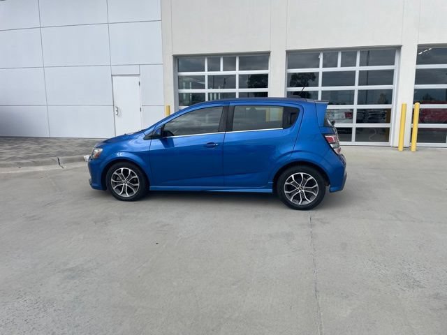 Used 2017 Chevrolet Sonic LT w/ Convenience Package FWD image 6