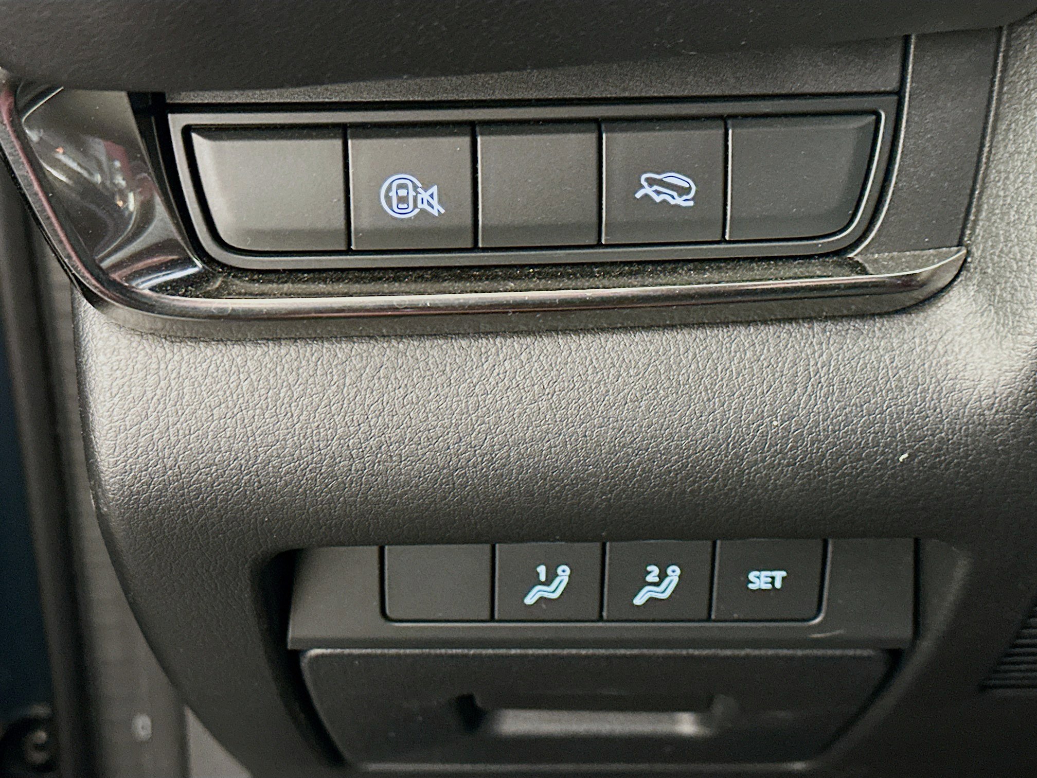 Used 2024 MAZDA CX-30 AWD 2.5 S w/ Preferred Package image 17