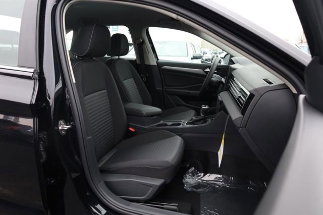 New 2026 Volkswagen Jetta S image 22