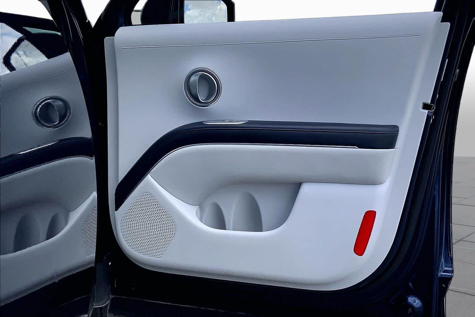 Certified 2026 Hyundai Palisade Calligraphy FWD image 42