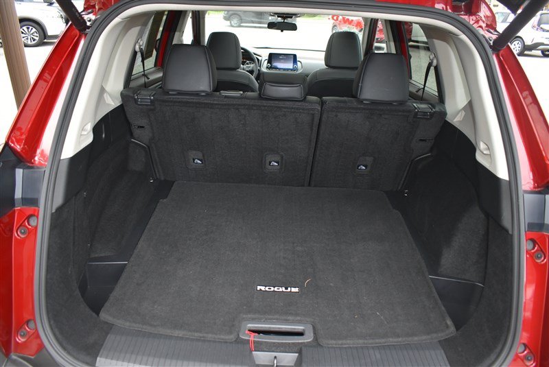 Used 2023 Nissan Rogue SV w/ SV Premium B Package AWD/4WD image 27