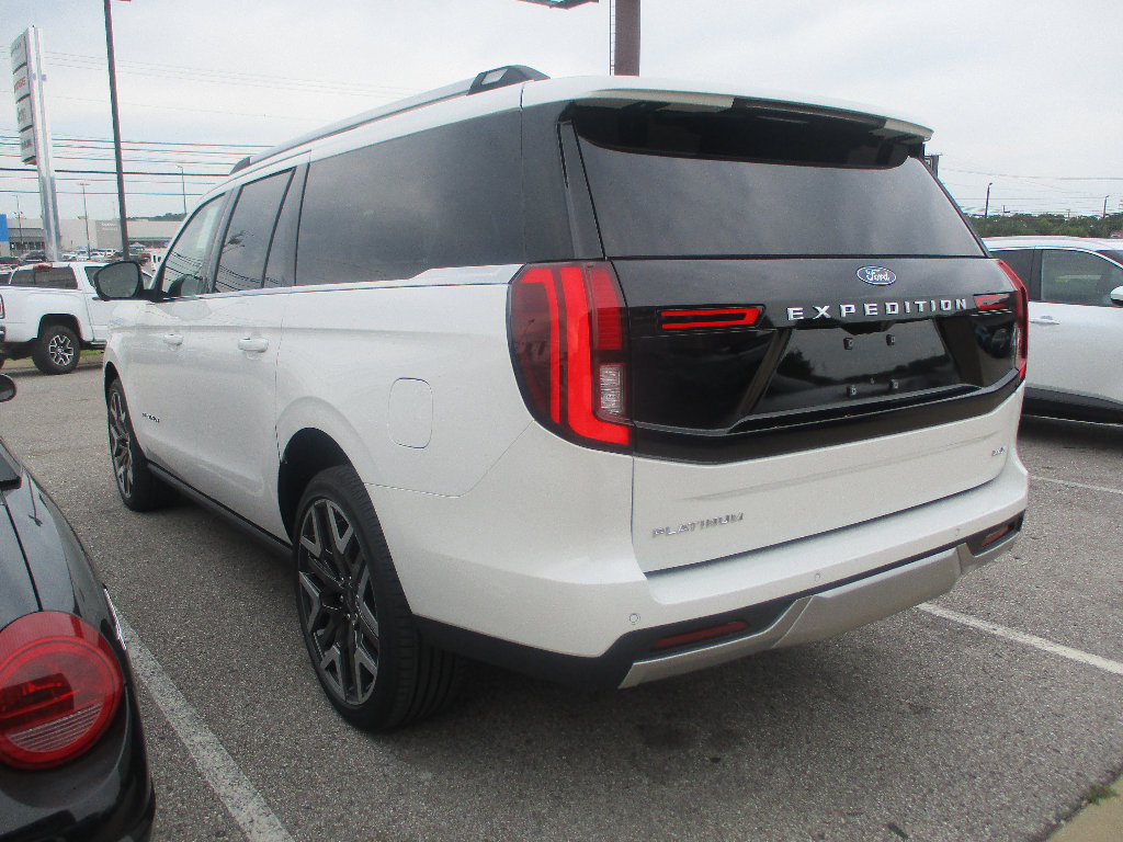 New 2026 Ford Expedition Max Platinum AWD/4WD image 22