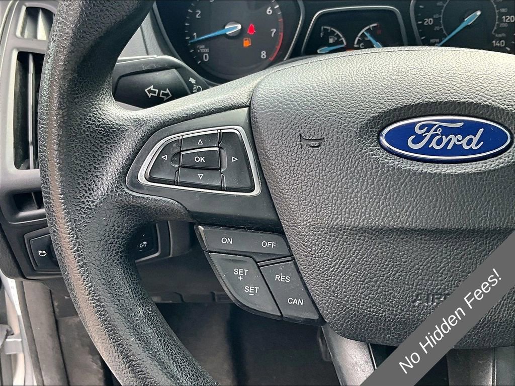 Used 2016 Ford Focus SE FWD image 16