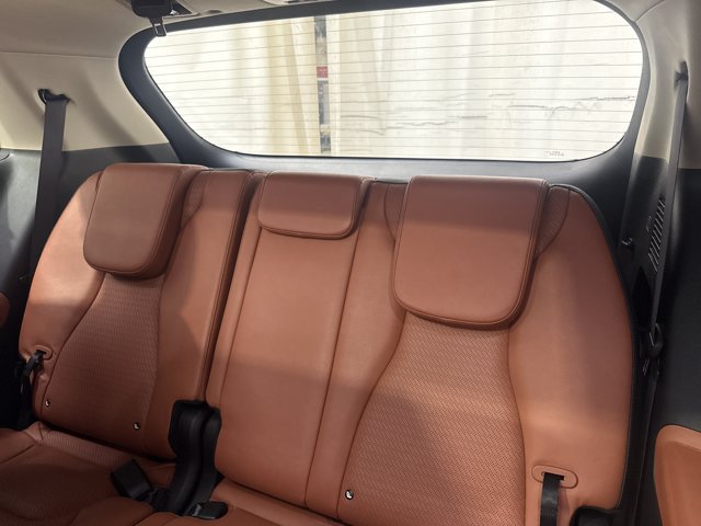 Certified 2024 Kia Carnival SX Prestige FWD image 30