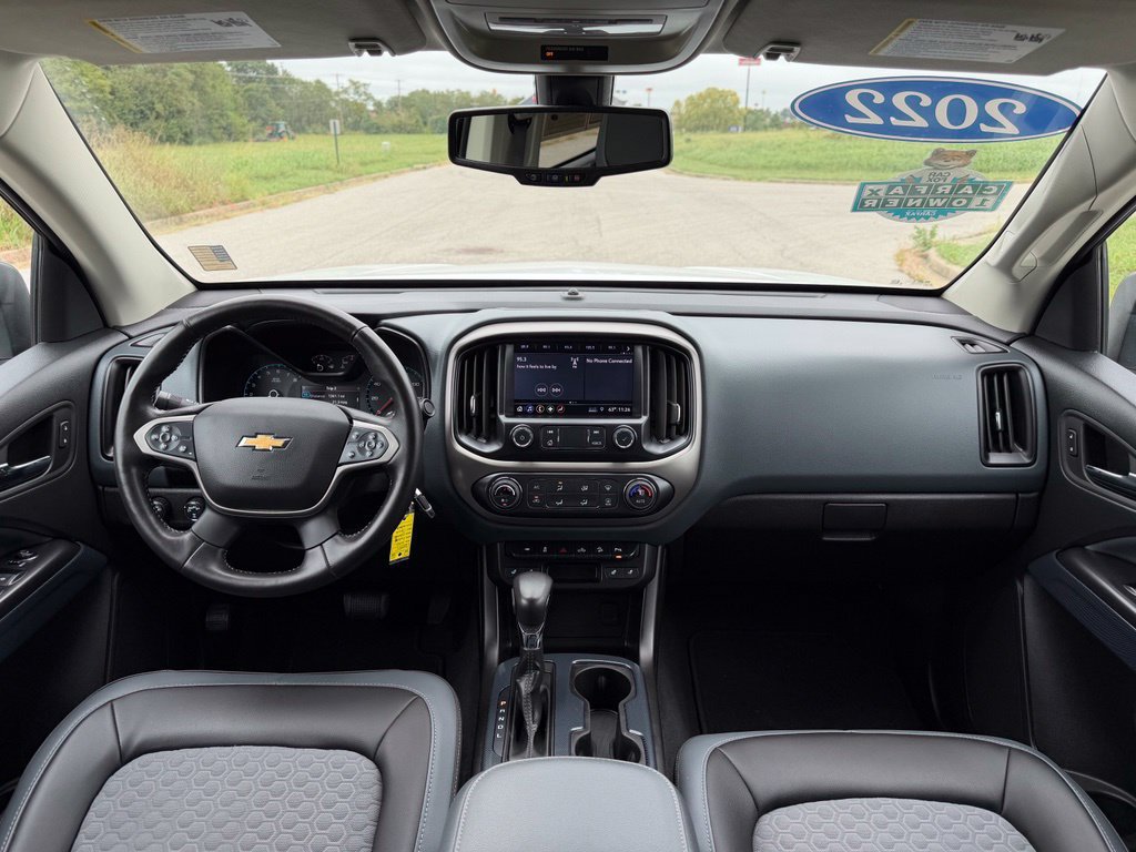 Used 2022 Chevrolet Colorado Z71 AWD/4WD image 13