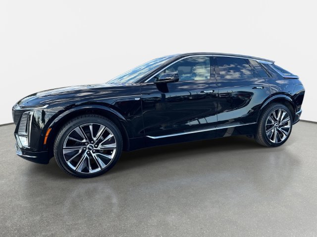 Certified 2026 Cadillac Lyriq Signature Luxury w/ Nappa Leather Package AWD/4WD image 2