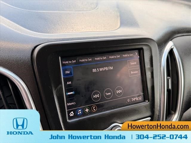 Used 2020 Chevrolet Equinox LT w/ LPO, Floor Liner Package image 16