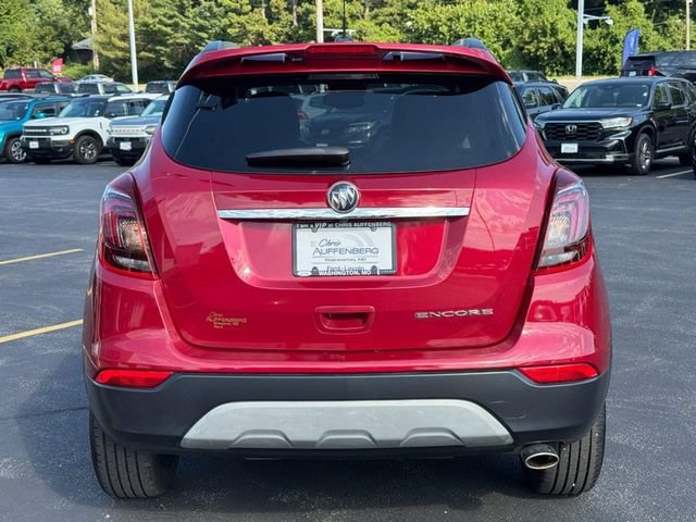 Used 2019 Buick Encore Sport Touring w/ Safety Package FWD image 4