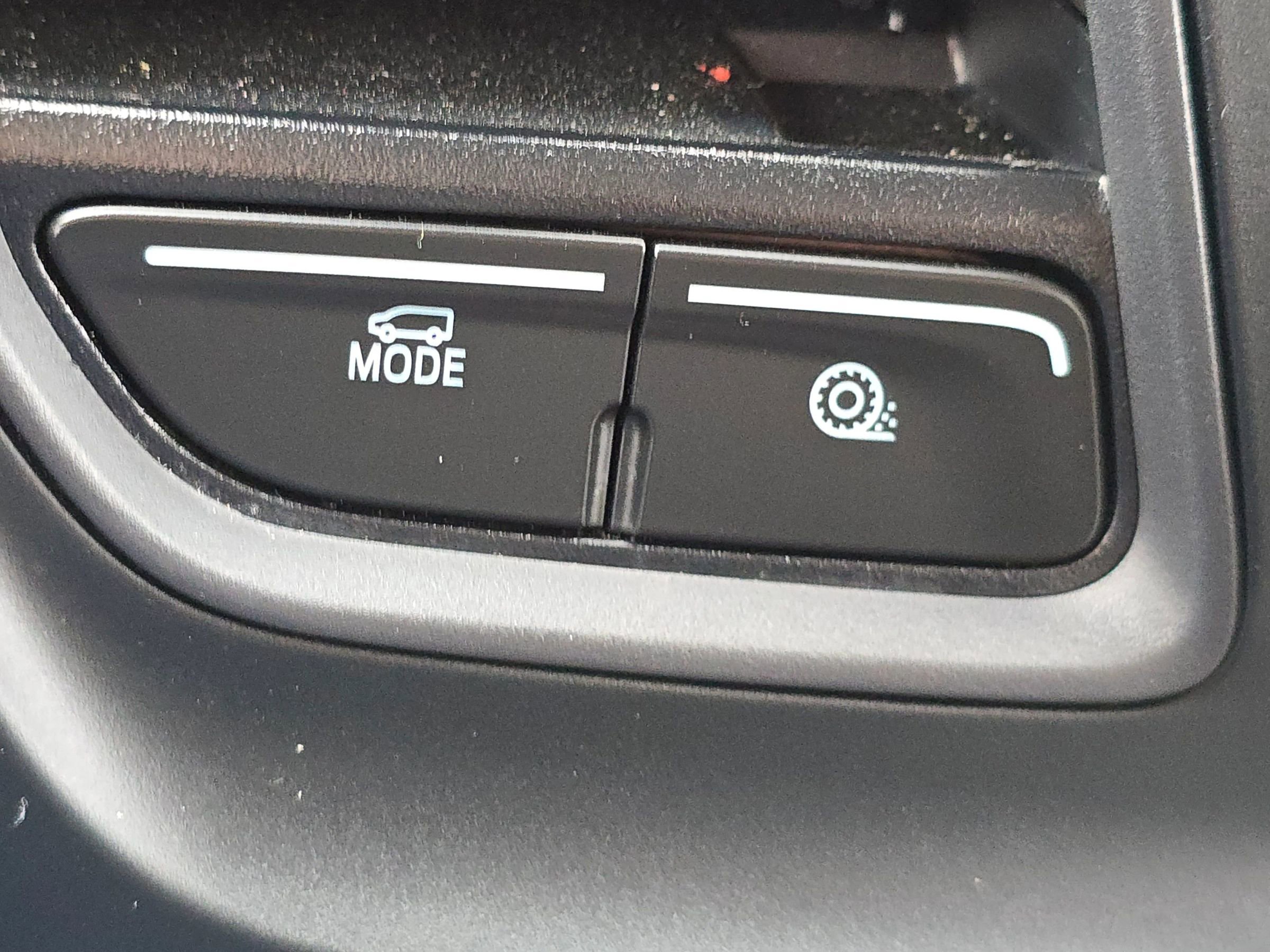 Used 2024 Ford Transit 250 Low Roof w/ Exterior Upgrade Package image 22