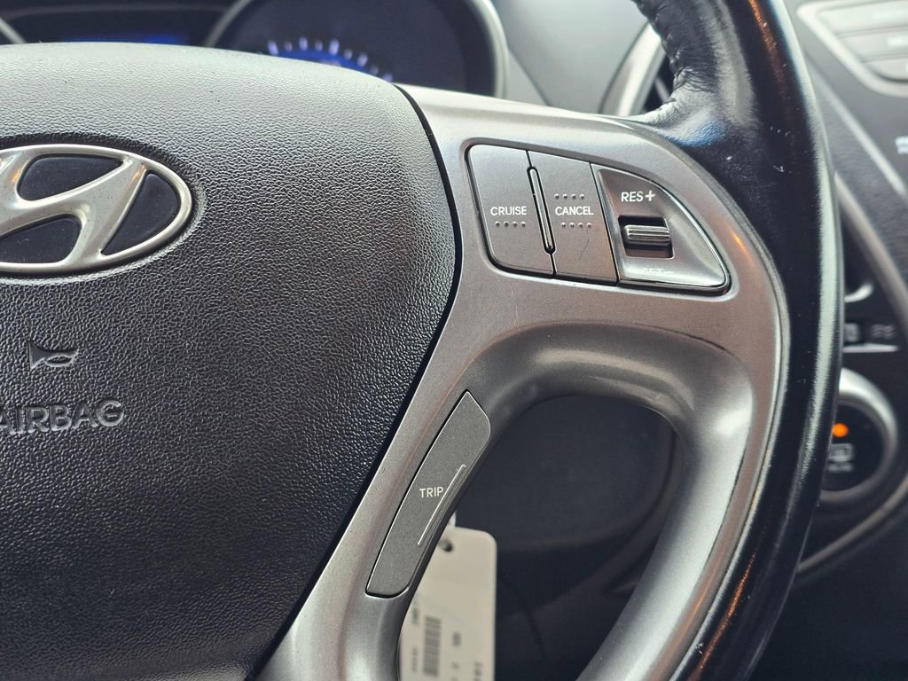 Used 2014 Hyundai Tucson SE image 17
