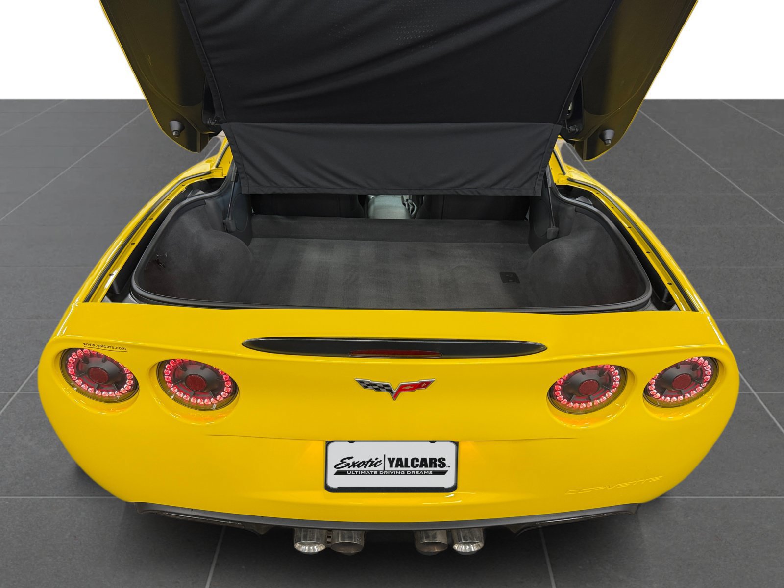 Used 2007 Chevrolet Corvette Z06 w/ Preferred Equipment Group RWD image 26