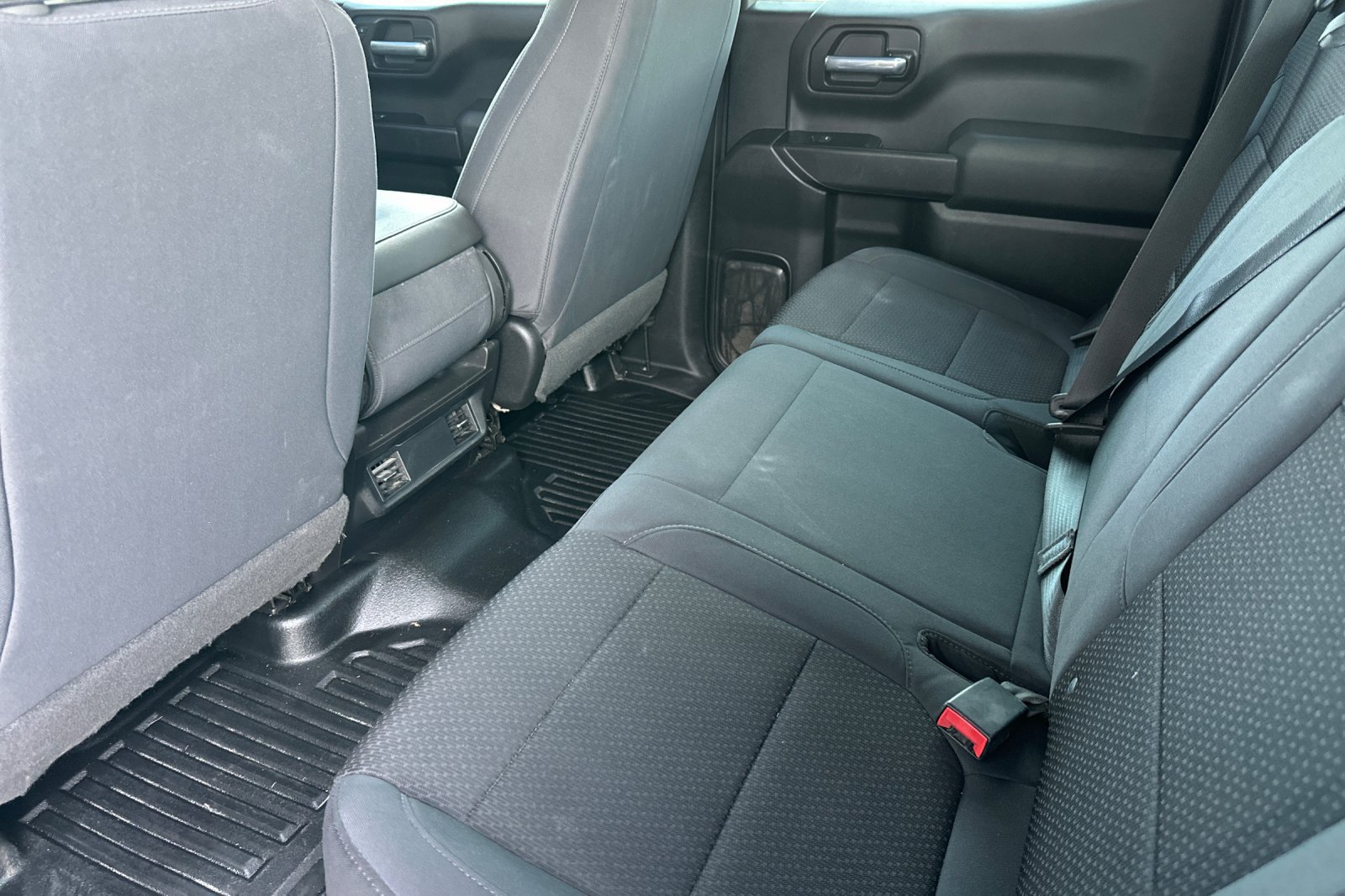 Used 2019 GMC Sierra 1500 4x4 Crew Cab w/ Trailering Package image 16