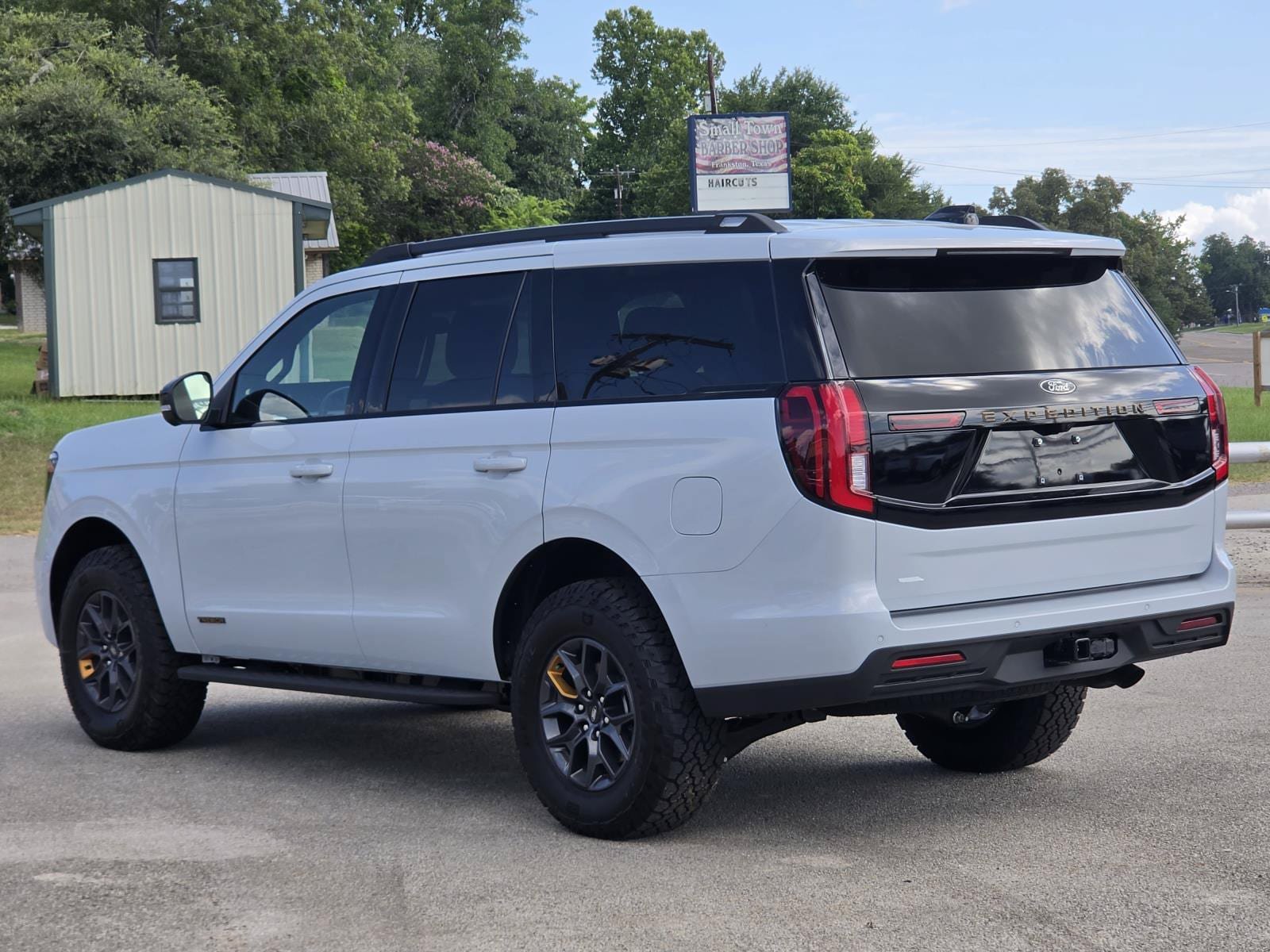 New 2026 Ford Expedition Tremor AWD/4WD image 3
