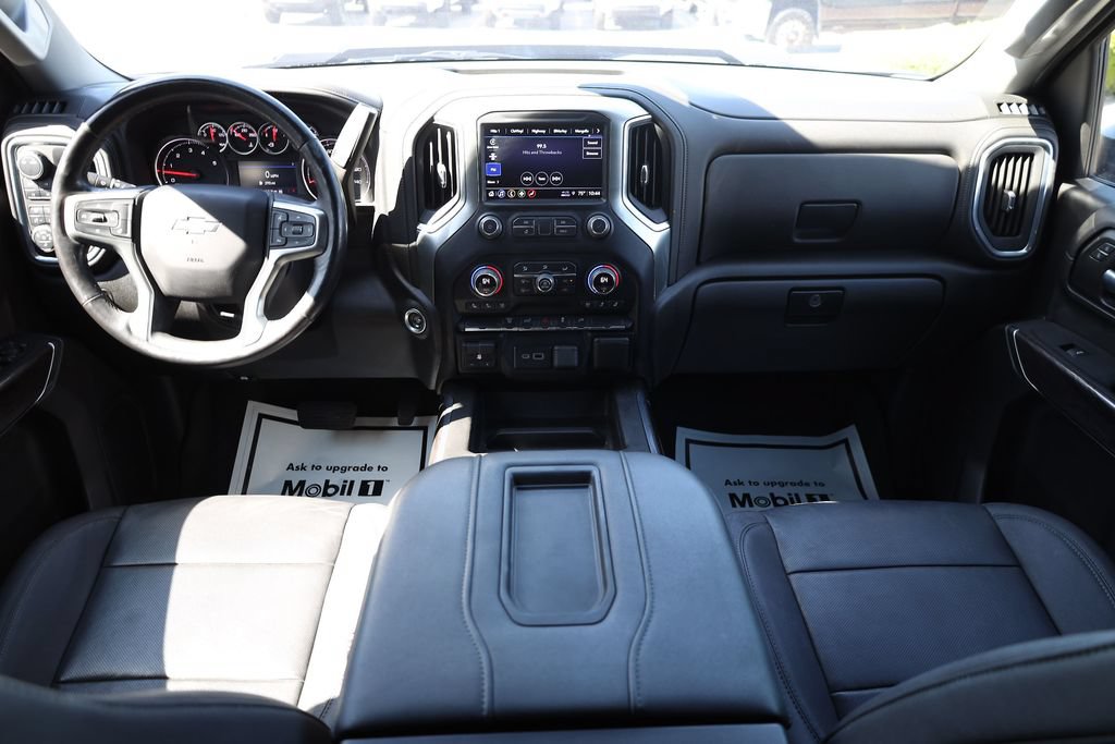 Used 2022 Chevrolet Silverado 2500 LTZ w/ LTZ Convenience Package AWD/4WD image 18