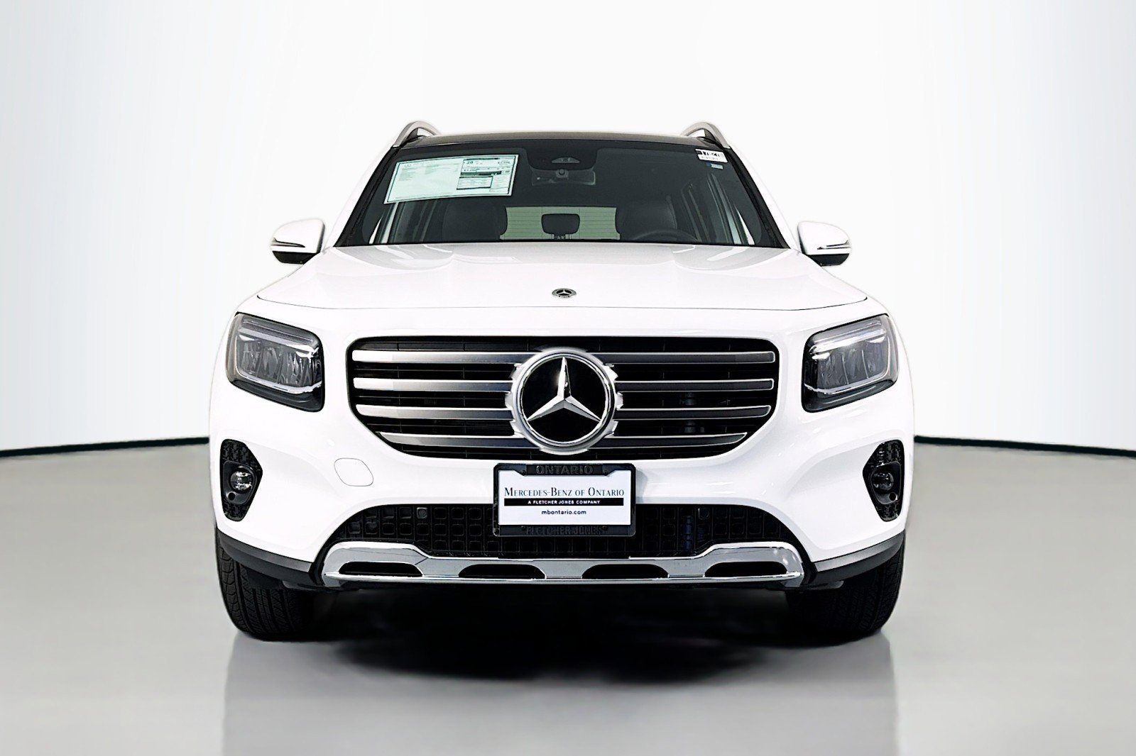 New 2026 Mercedes-Benz GLB 250 image 2