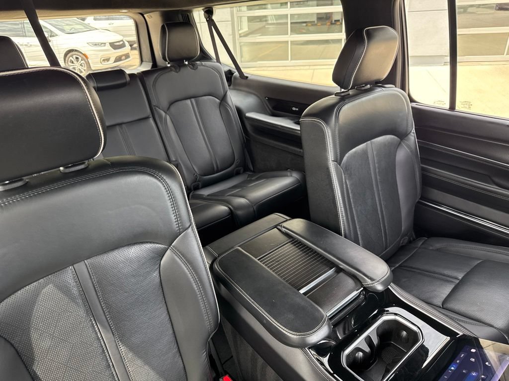 Used 2024 Jeep Grand Wagoneer L Series II w/ Quick Order Packagew 28T AWD/4WD image 41