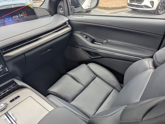 New 2026 Lincoln Navigator Reserve w/ Jet Appearance Package image 17