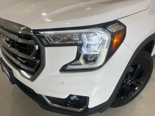 Certified 2023 GMC Terrain AT4 w/ Infotainment Package II AWD/4WD image 9