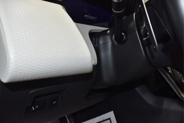Used 2021 Land Rover Range Rover Velar R-Dynamic S AWD/4WD image 22