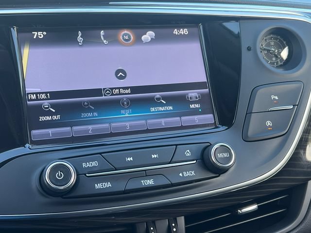 Used 2020 Buick Envision Essence AWD/4WD image 25