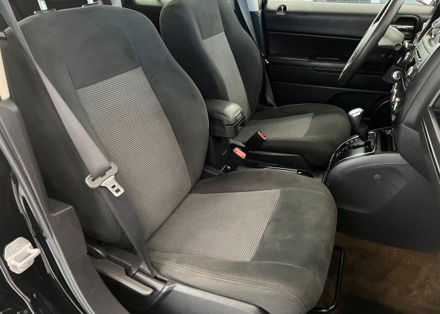 Used 2016 Jeep Patriot Sport w/ Power Value Group image 13