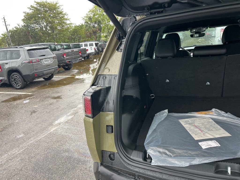 New 2026 Jeep Cherokee Limited AWD/4WD image 30