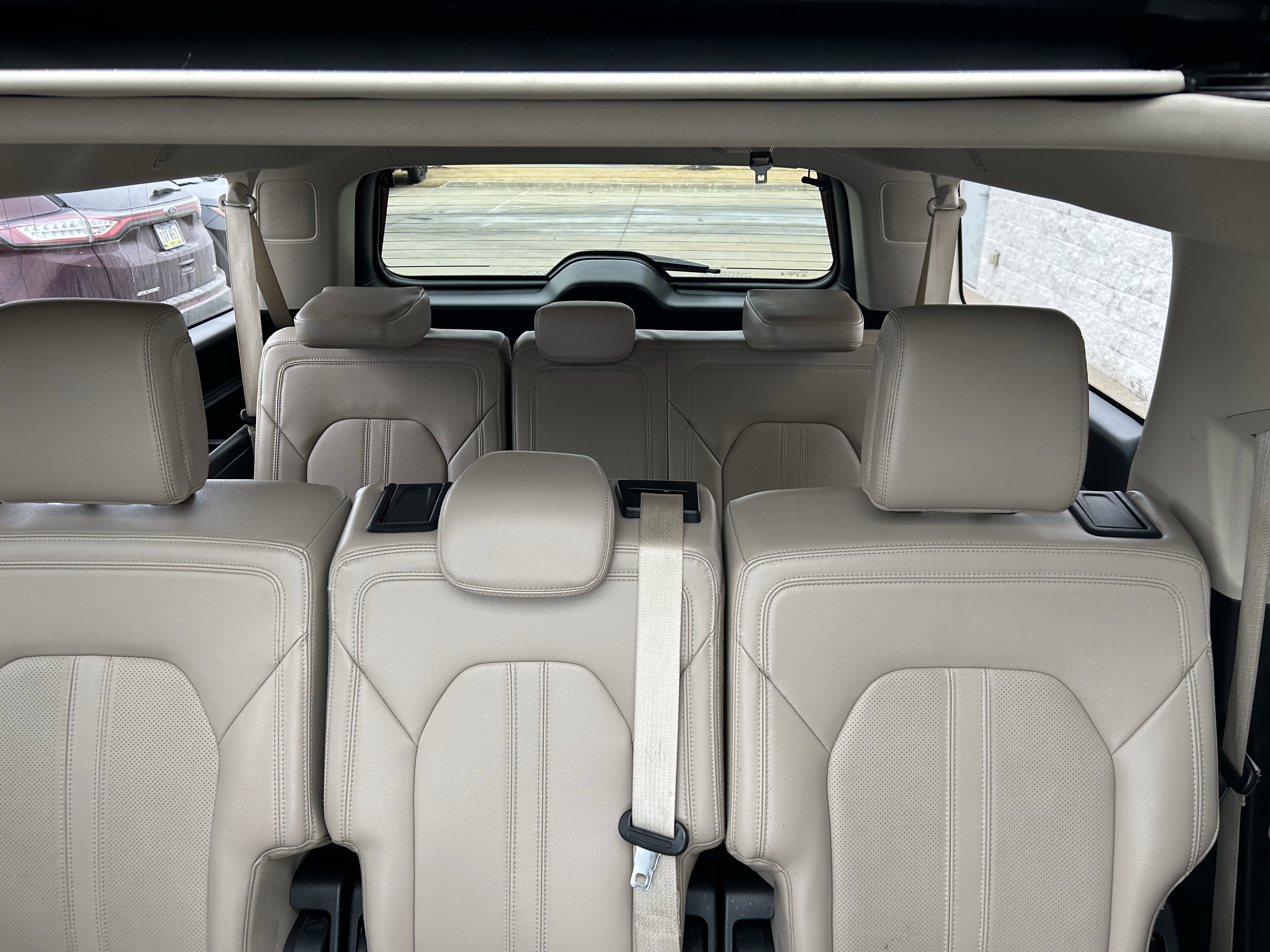 Used 2024 Ford Expedition Max Limited image 35