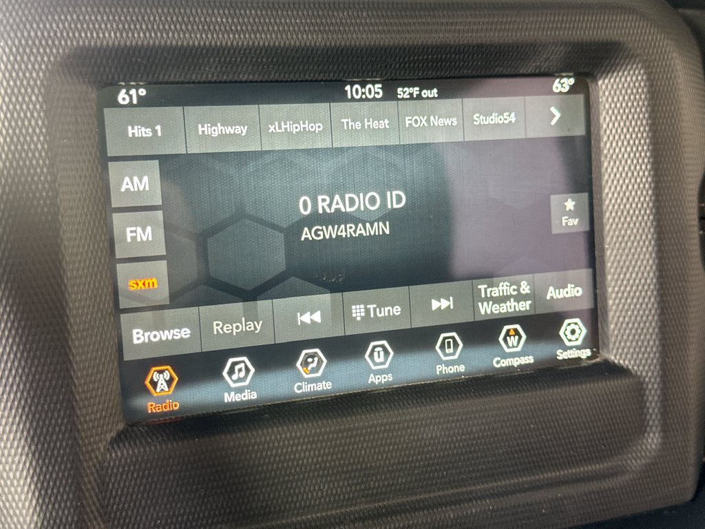 Used 2019 Jeep Wrangler Unlimited Sahara AWD/4WD image 30